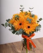 Turuncu Gerbera Vazoda iek Aranjman