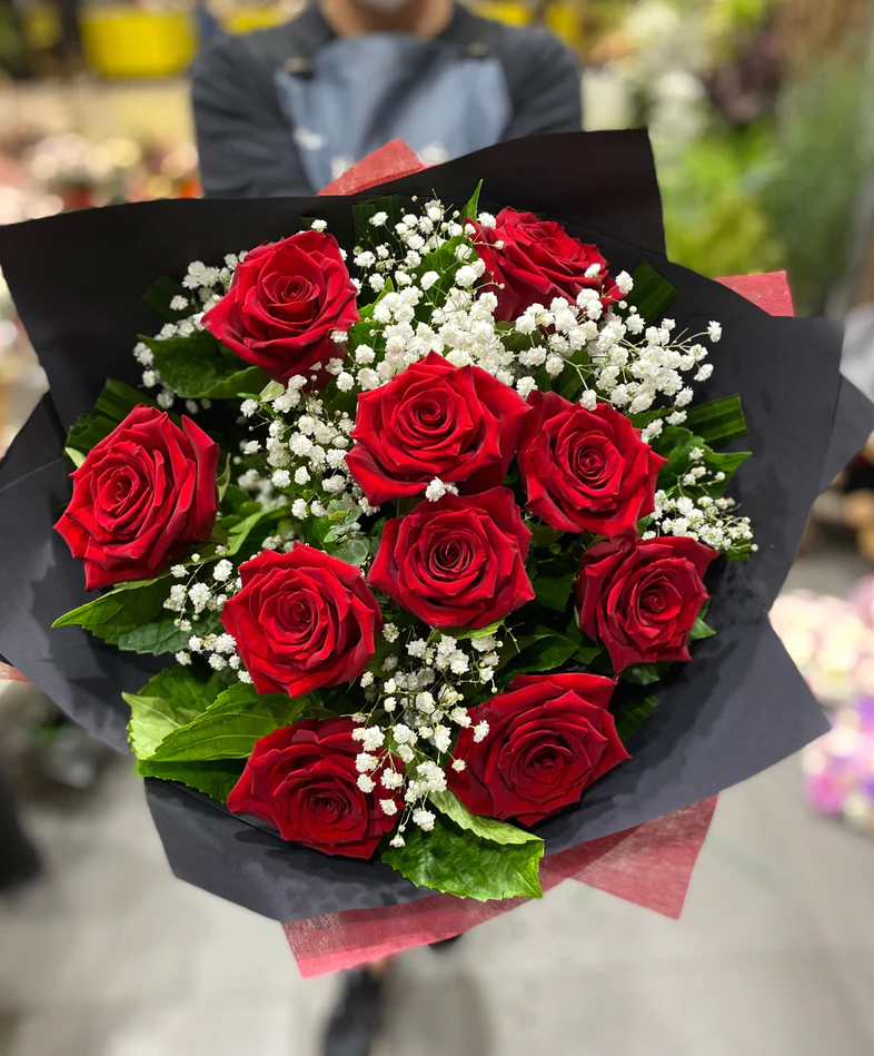 10 K�rm�z� G�l ve Cipso Buket