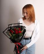 Akn Krmz Dili  Gz Alc Gl Buketi
